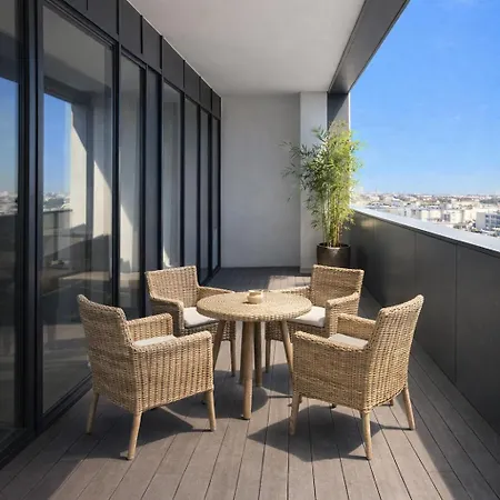 Διαμέρισμα Anss Hanza Tower Deluxe With Pool *